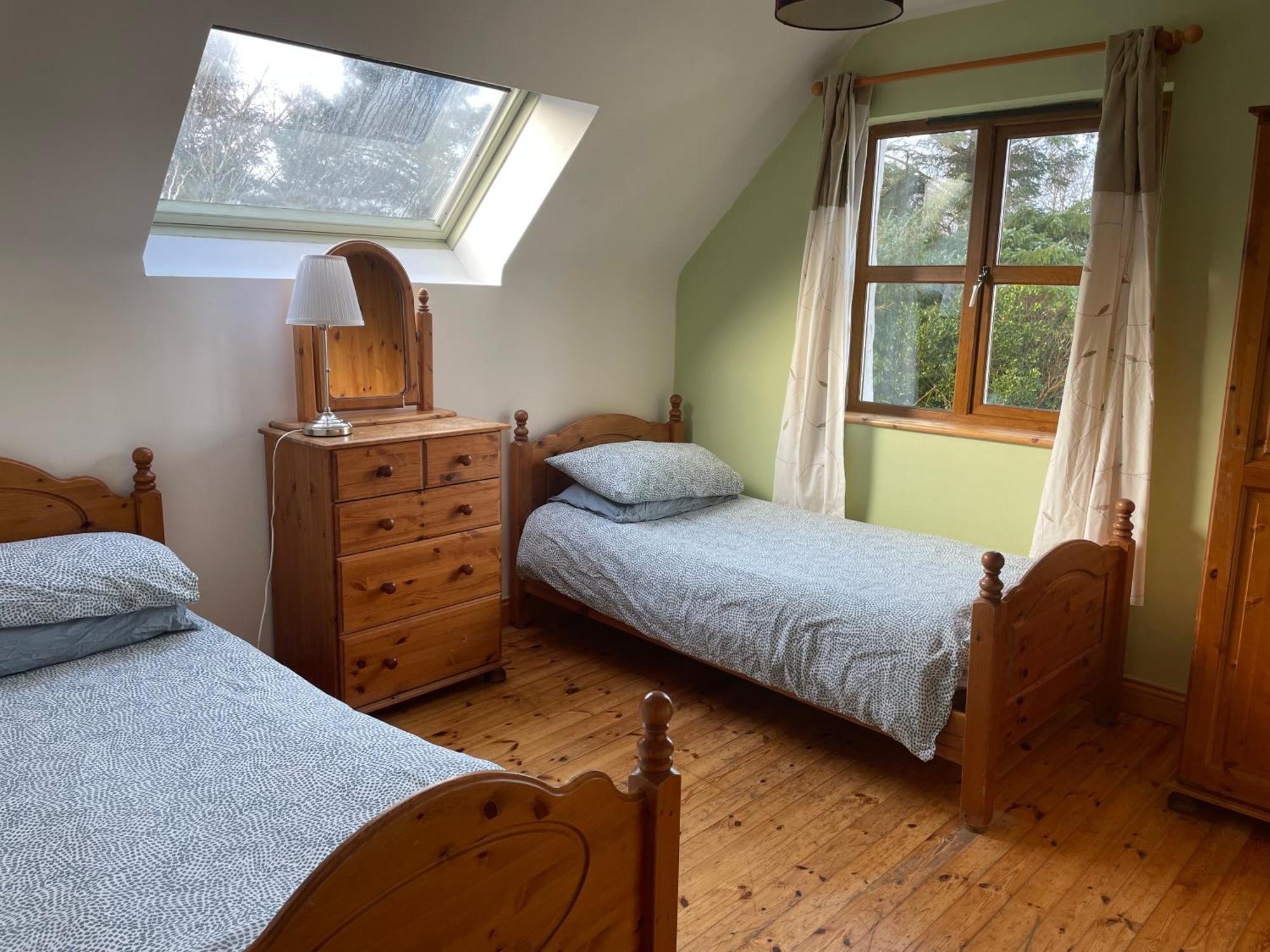 Letterfrack Mountain Farm Cottage On Farm In Village Centre Экстерьер фото
